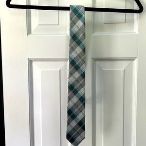 Tie for sale (never worn)